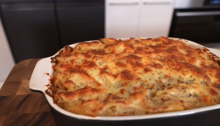 Chicken Alfredo Casserole That Will Make Everyone Ask for Seconds!