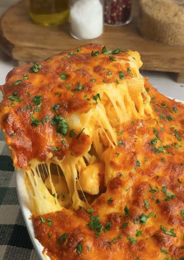 Buldak Kimchi Mac and Cheese: The Cheesy Spicy Comfort Food You Didn’t Know You Needed