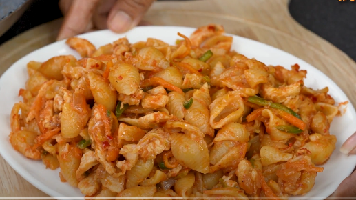 The Best Chicken Macaroni Recipe You’ll Ever Try (Creamy, Easy & Delicious!)